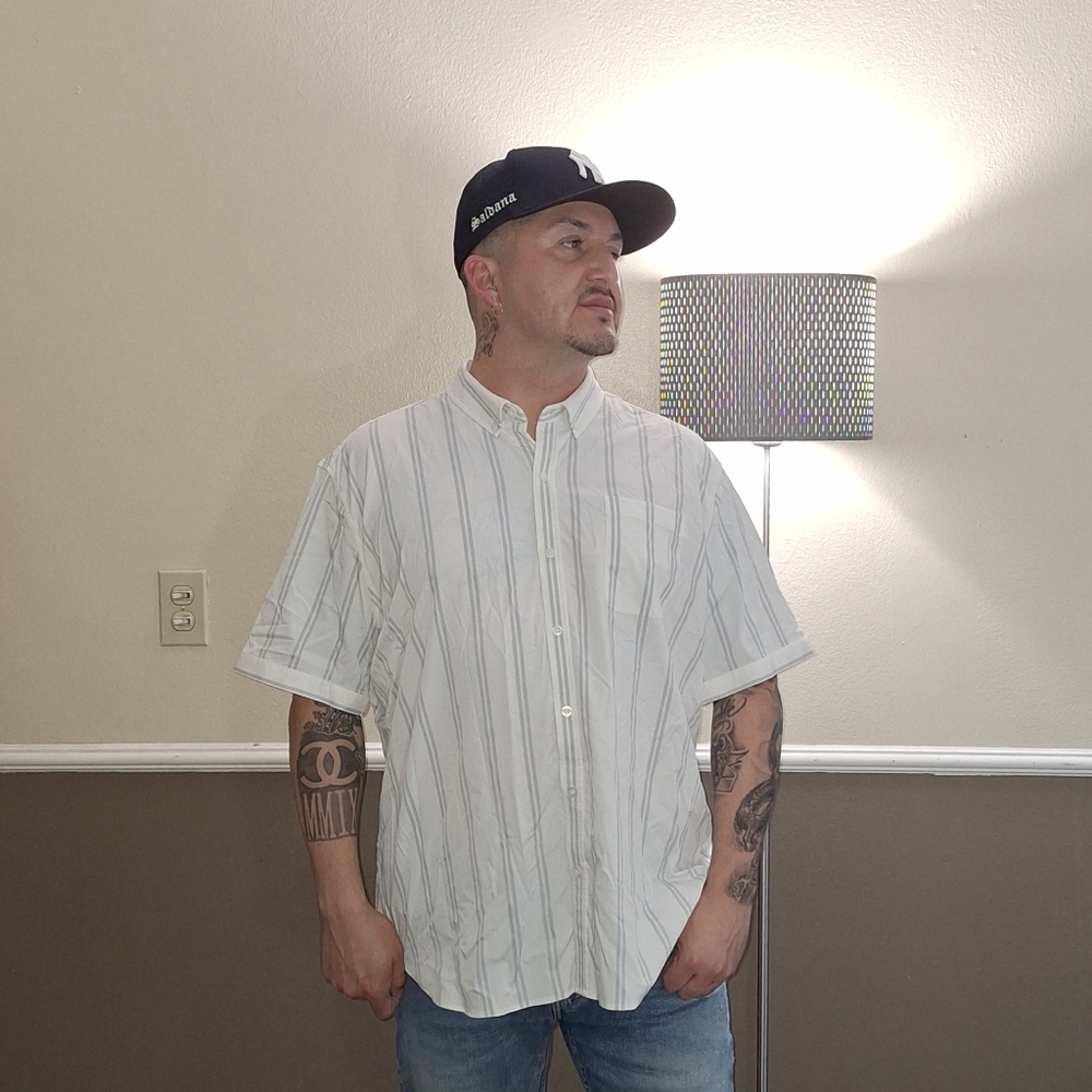 Tommy John Nylon Shirt Men's XXL The Go Anywhere Un-Tucked Shirt